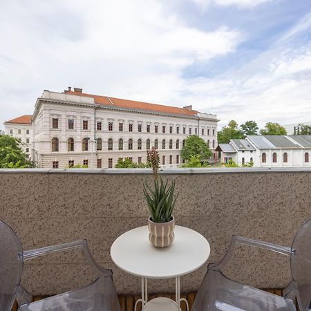 Luxy Central Spacious & Cozy Residence With Balcony Budapest Extérieur photo